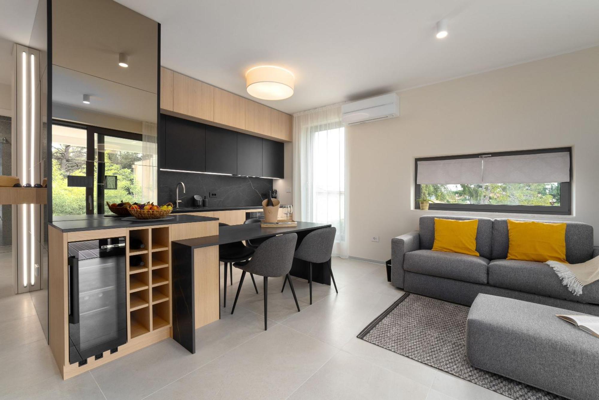 רוביני The Q Bliss - Your New 4-Star Hideaway With A Garage מראה חיצוני תמונה